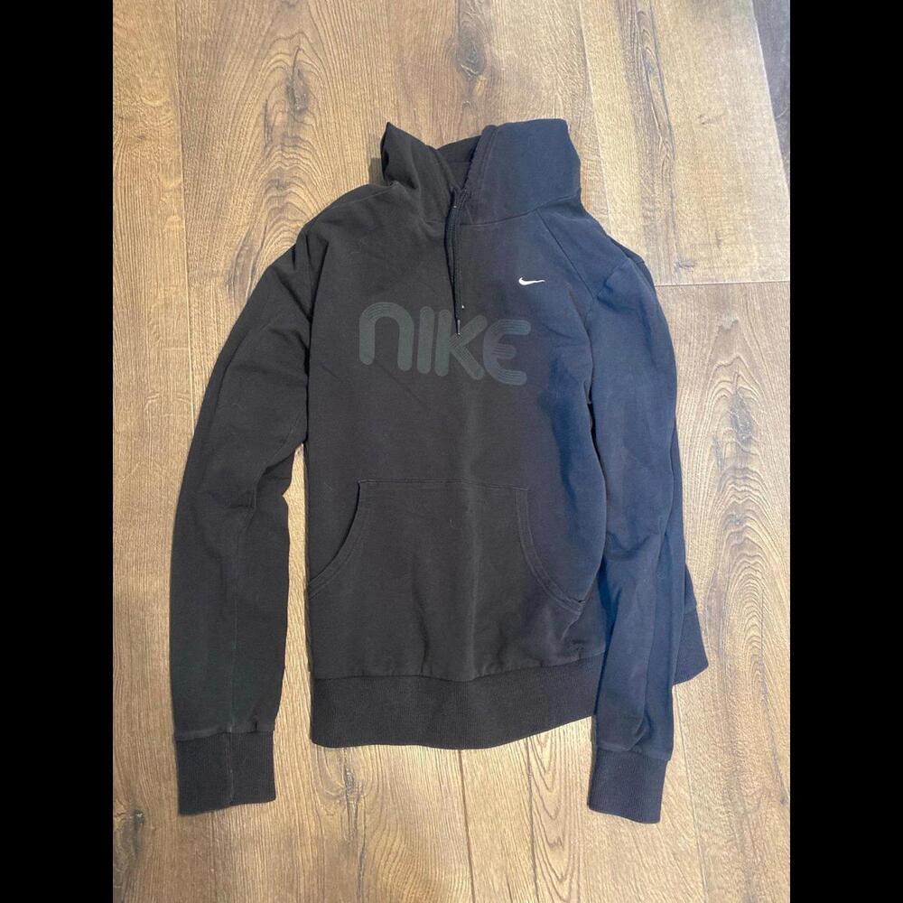 Nike better world women’s hoodie sweatshirt, large black
